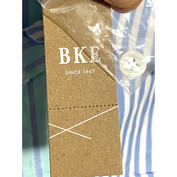 BKE Boyfriend Button Shirt Colorblock Coastal Blue Green Striped Womens M Tag - Picture 9 of 12